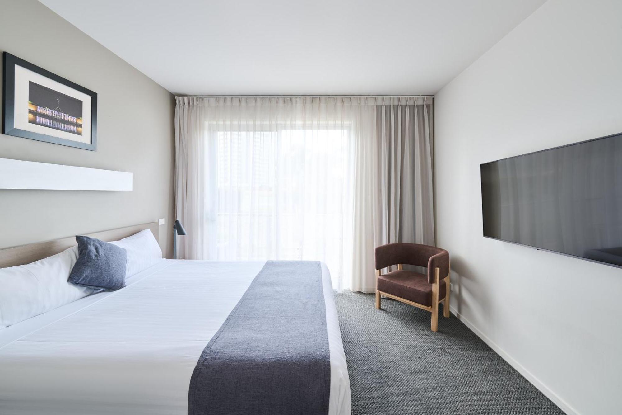 Abode Gungahlin Apart otel Kanberra Dış mekan fotoğraf