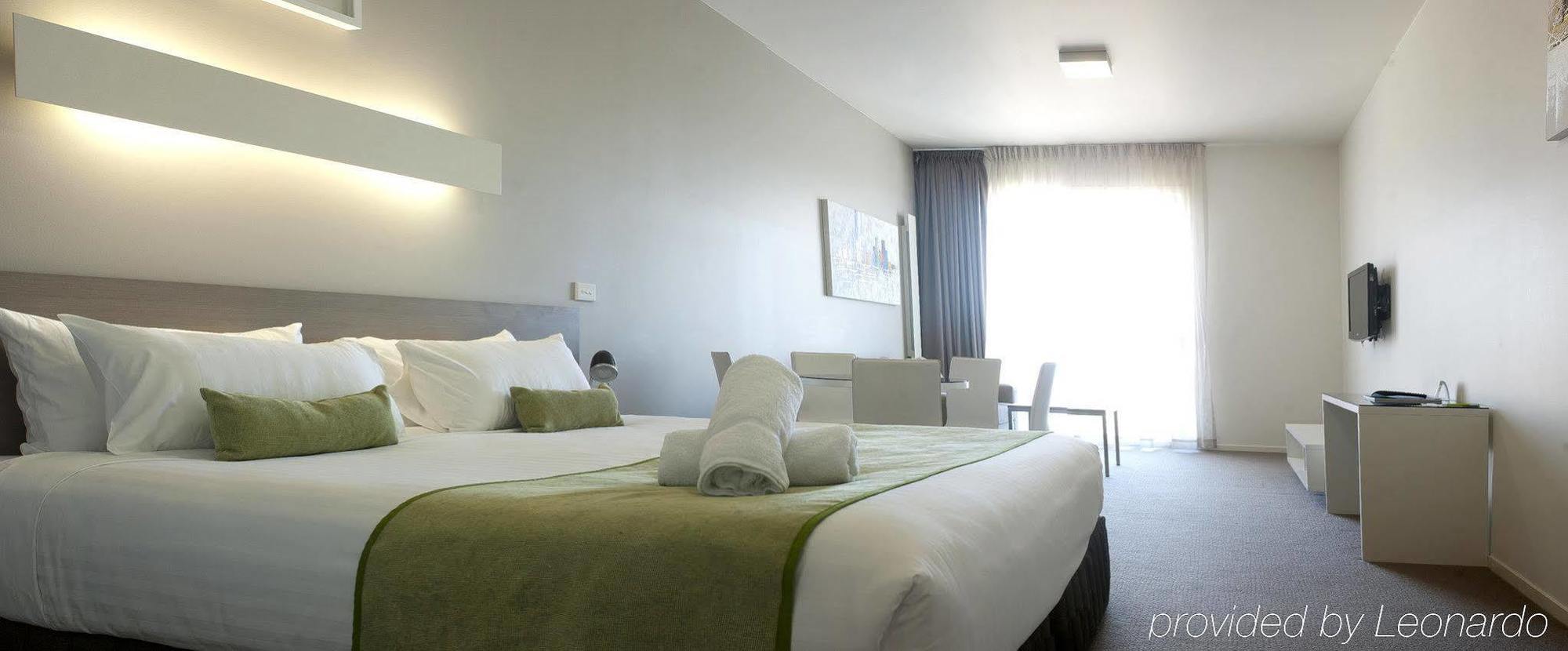 Abode Gungahlin Apart otel Kanberra Dış mekan fotoğraf