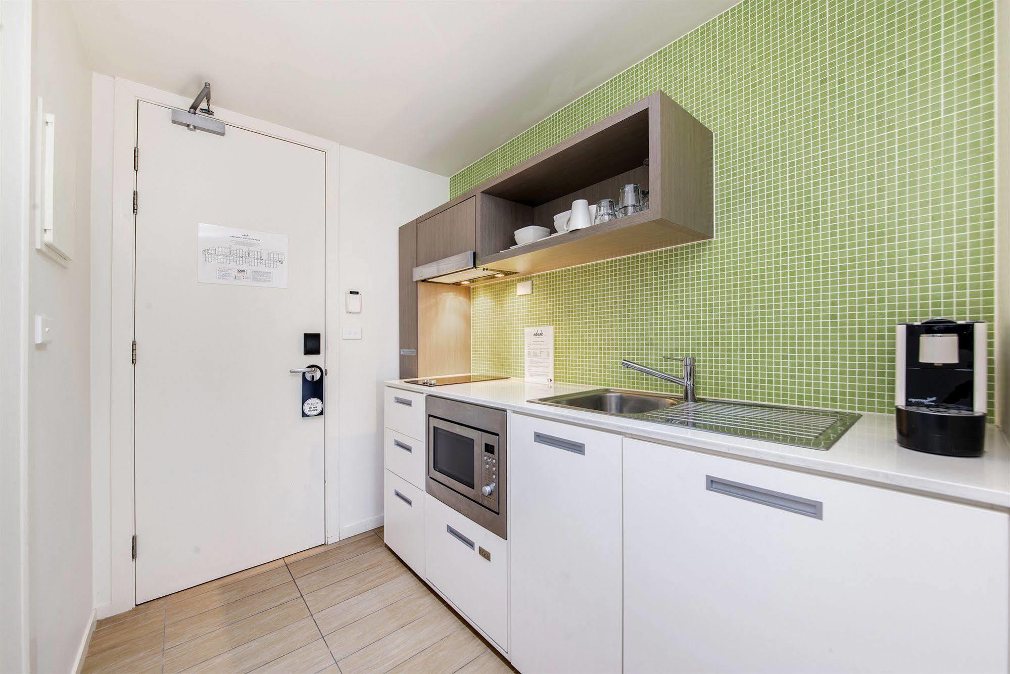 Abode Gungahlin Apart otel Kanberra Dış mekan fotoğraf